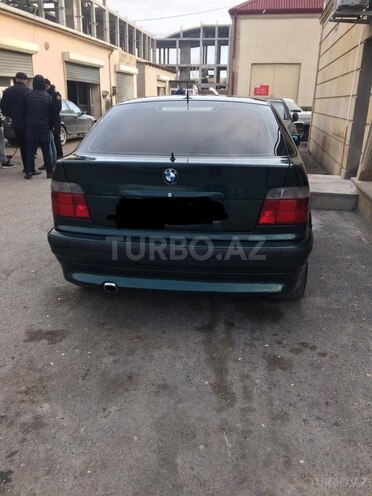 BMW 318 2000, 320,000 km - 1.8 l - Bakı