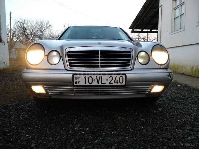 Mercedes E 240 1998, 471,258 km - 2.4 l - Göyçay
