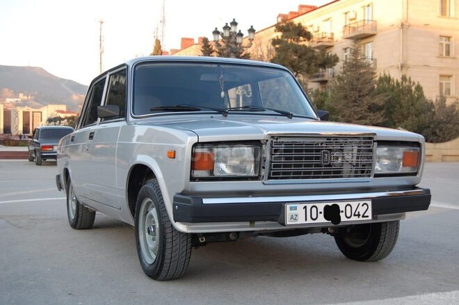 LADA (VAZ) 2107 2010, 141,000 km - 1.6 l - Bakı