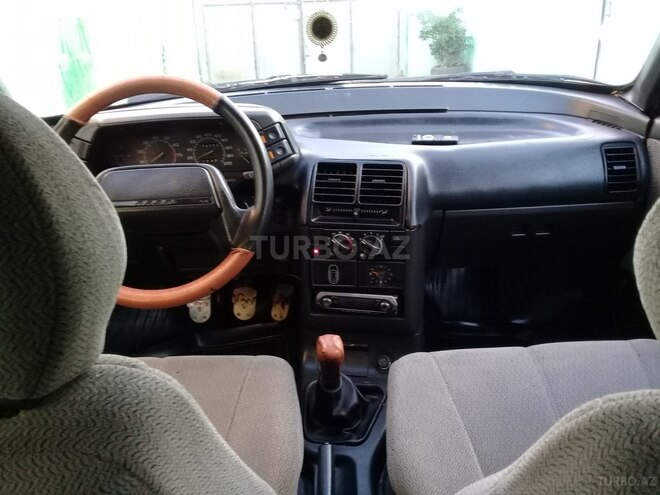 LADA (VAZ) 2110 2001, 332,674 km - 1.6 l - Quba