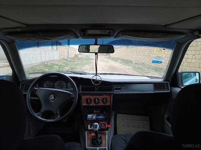 Mercedes 190 1993, 295,000 km - 2.0 л - Bakı