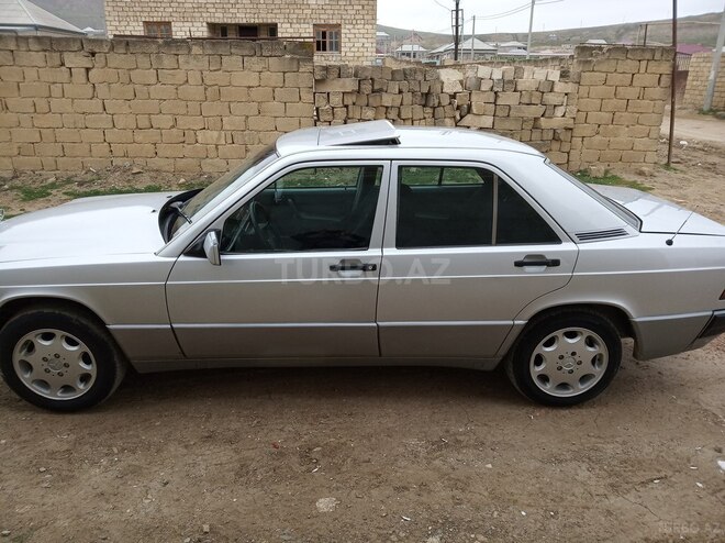 Mercedes 190 1993, 295,000 km - 2.0 л - Bakı