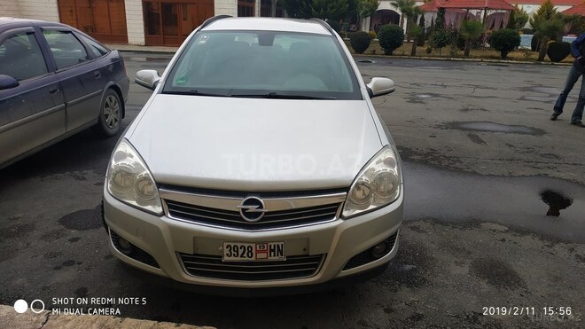 Opel Astra 2007, 192,000 km - 1.9 л - Zaqatala