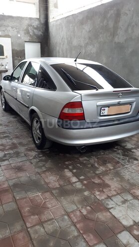 Opel Vectra 1996, 321,000 km - 2.5 l - Gəncə