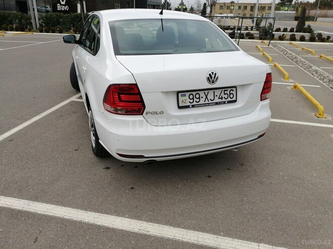 Volkswagen Polo 2015, 65,500 km - 1.6 l - Bakı