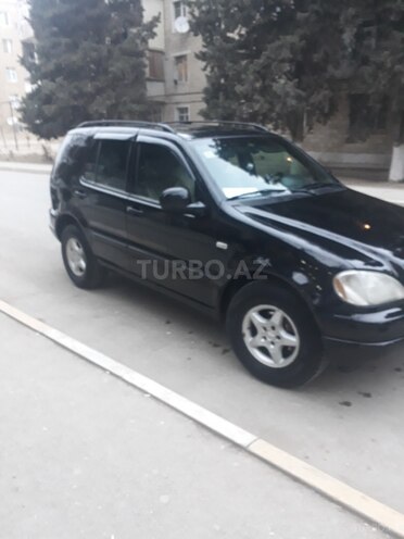 Mercedes E 320 1999, 201,000 km - 3.2 l - Bakı