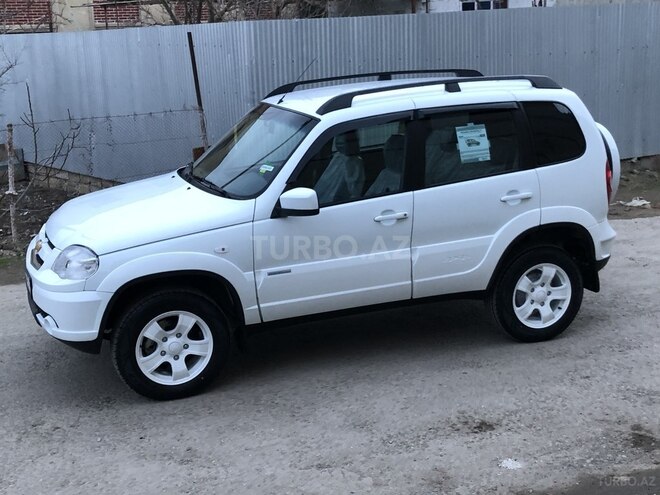 Chevrolet Niva 2013, 14,000 km - 1.7 l - Bakı