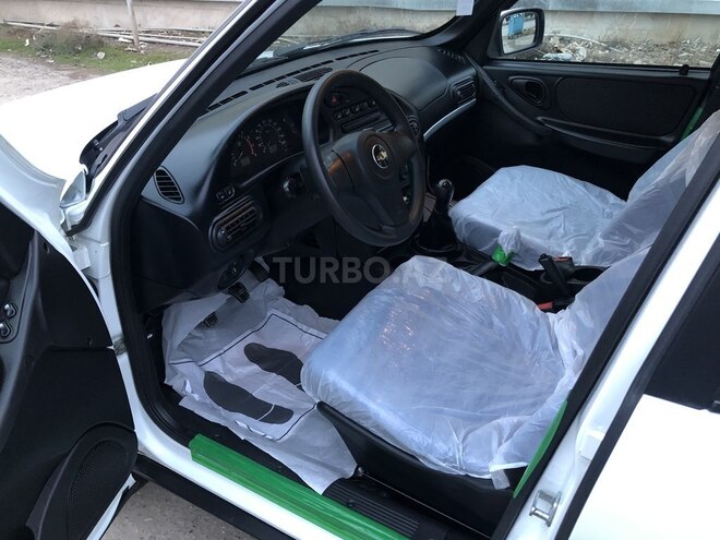 Chevrolet Niva 2013, 14,000 km - 1.7 l - Bakı