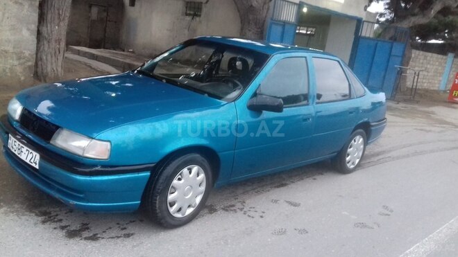 Opel Vectra 1993, 180,000 km - 1.6 l - Bakı