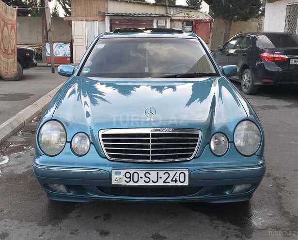 Mercedes E 240 2001, 235,000 km - 2.4 l - Bakı