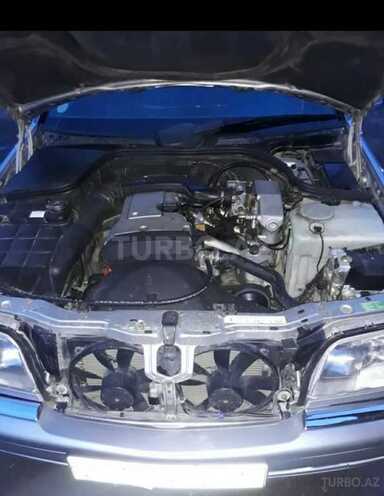 Mercedes C 180 1995, 262,000 km - 1.8 л - Bakı