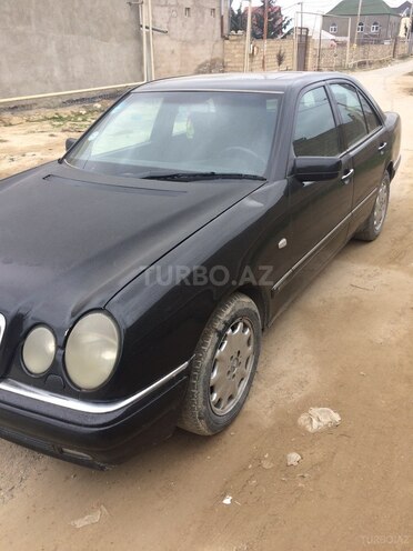 Mercedes E 300 1997, 400,000 km - 3.0 l - Bakı
