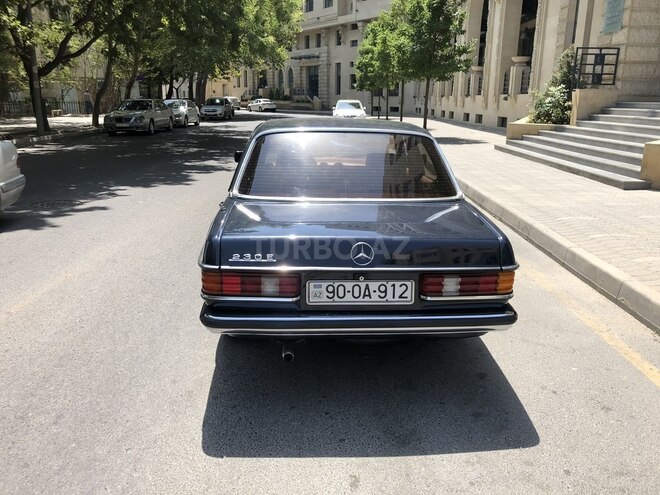 Mercedes E 230 1983, 250,000 km - 2.3 л - Bakı