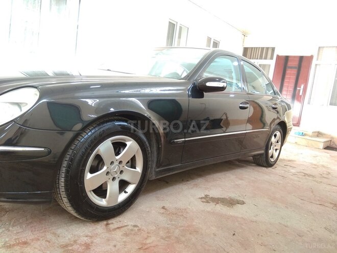 Mercedes E 240 2003, 200,500 km - 2.6 l - Bakı
