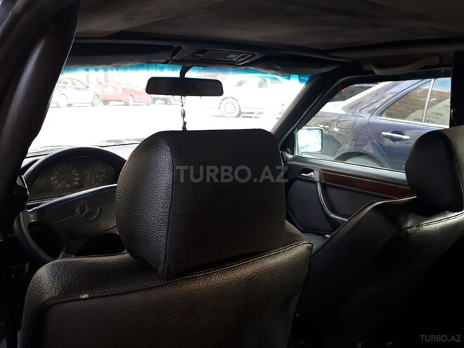 Mercedes E 250 1995, 482,751 km - 2.5 l - Bakı