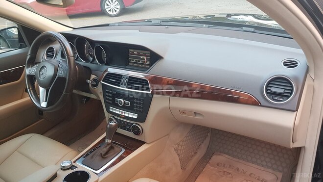 Mercedes C 250 2013, 62,800 km - 1.8 l - Bakı