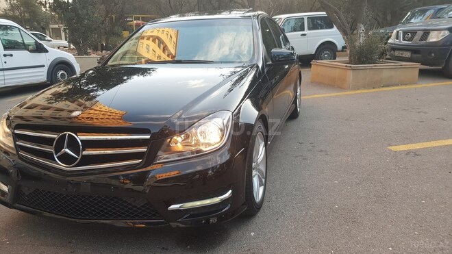 Mercedes C 250 2013, 62,800 km - 1.8 l - Bakı
