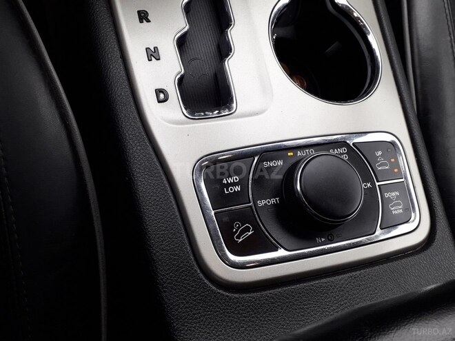 Jeep Grand Cherokee 2012, 124,000 km - 3.6 л - Bakı