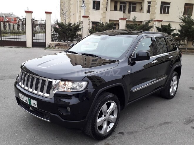 Jeep Grand Cherokee 2012, 124,000 km - 3.6 л - Bakı
