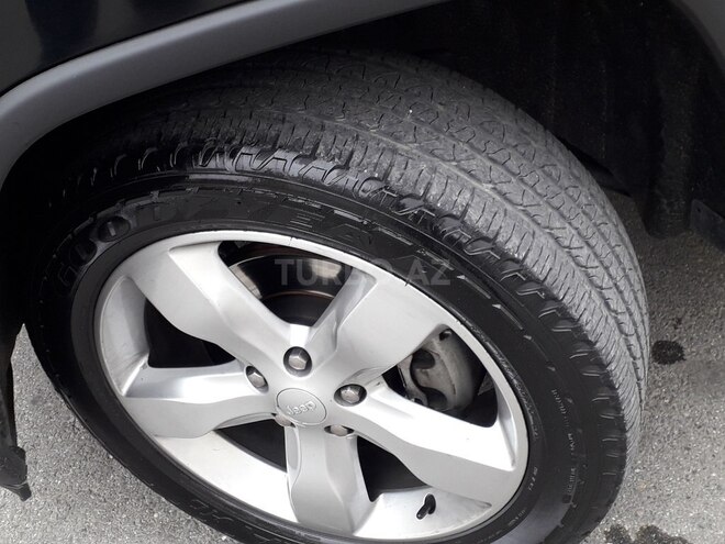 Jeep Grand Cherokee 2012, 124,000 km - 3.6 л - Bakı
