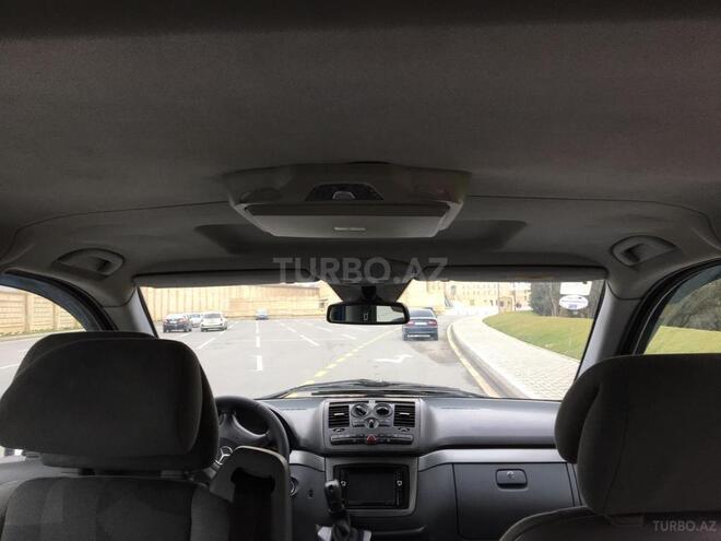 Mercedes Viano 2004, 240,000 km - 2.2 l - Bakı