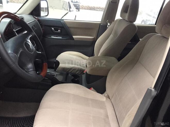 Mitsubishi Pajero 2005, 178,000 km - 3.0 л - Gəncə