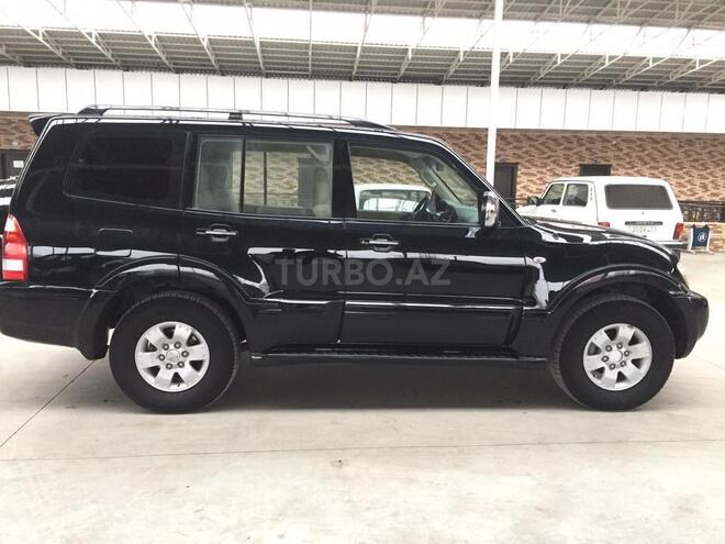 Mitsubishi Pajero 2005, 178,000 km - 3.0 л - Gəncə