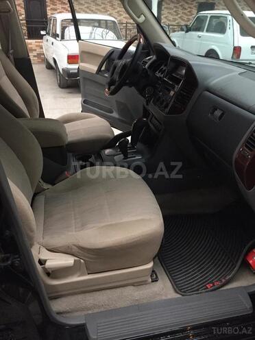 Mitsubishi Pajero 2005, 178,000 km - 3.0 л - Gəncə
