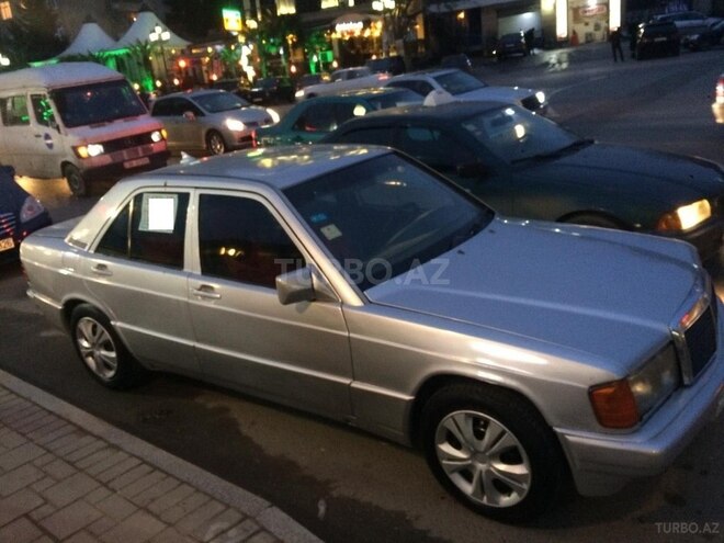 Mercedes 190 1993, 250,000 km - 1.8 л - Bakı