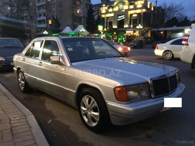 Mercedes 190 1993, 250,000 km - 1.8 л - Bakı