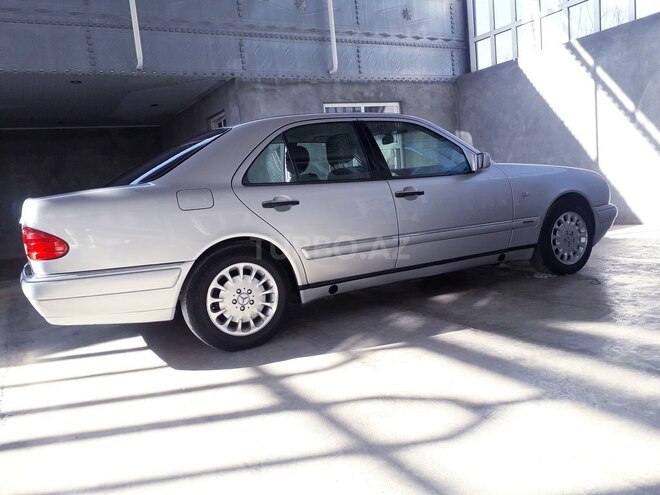 Mercedes E 240 1998, 277,000 km - 2.4 l - Şəmkir