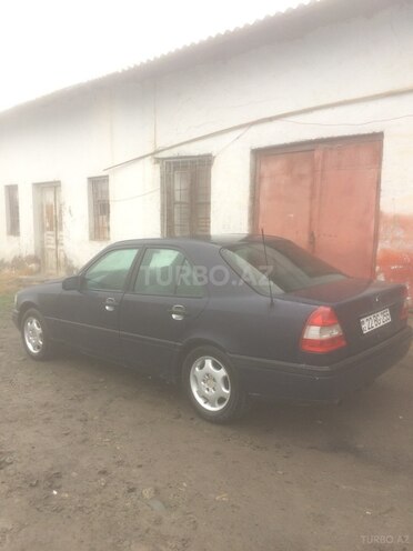 Mercedes C 180 1995, 225,000 km - 2.0 l - Gəncə