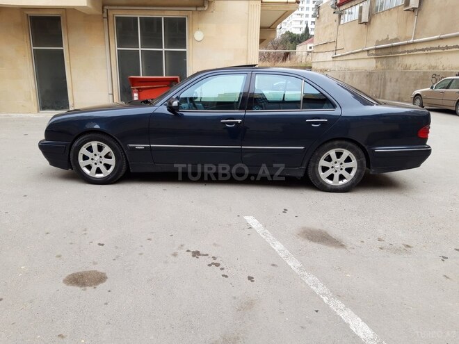 Mercedes E 280 1999, 320,000 km - 2.8 l - Bakı