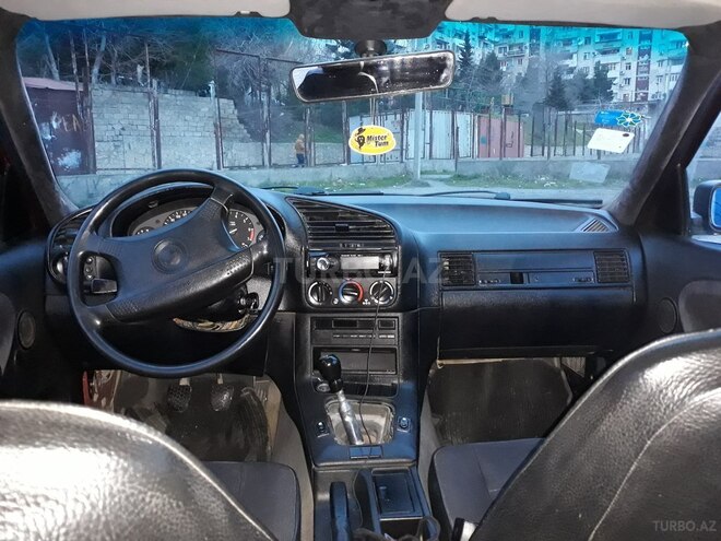 BMW 316 1993, 335,000 km - 1.6 l - Bakı