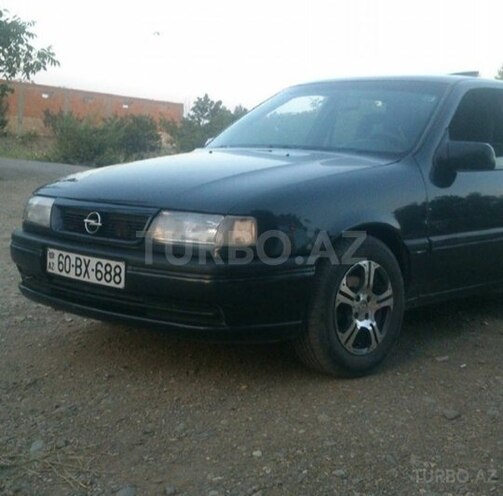 Opel Vectra 1995, 341,222 km - 1.8 l - Naftalan