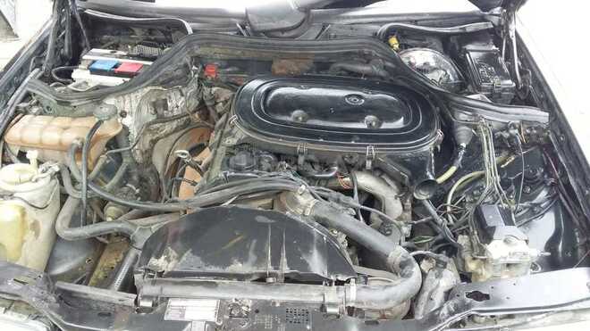 Mercedes E 230 1992, 157,965 km - 2.3 l - Bakı