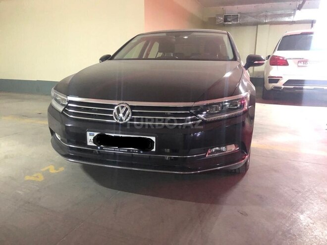 Volkswagen Passat 2017, 5,565 km - 1.8 l - Bakı