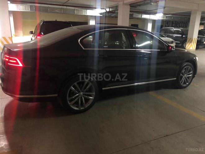 Volkswagen Passat 2017, 5,565 km - 1.8 l - Bakı