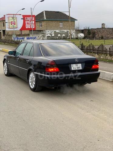 Mercedes C 220 1996, 118,000 km - 2.2 l - Lənkəran
