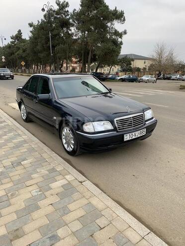 Mercedes C 220 1996, 118,000 km - 2.2 l - Lənkəran