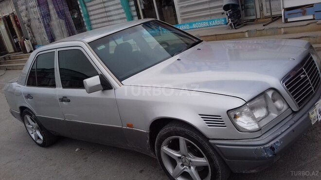 Mercedes E 300 1994, 455,000 km - 3.0 l - Bakı