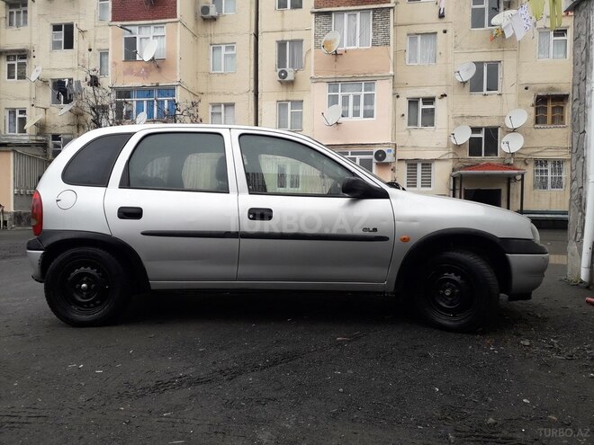 Opel Vita 1997, 170,700 km - 1.4 l - Zaqatala
