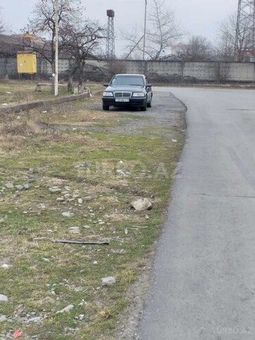 Mercedes C 200 1999, 269,400 km - 2.0 л - Şəki