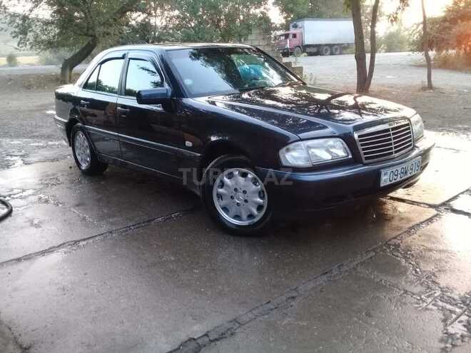 Mercedes C 200 1999, 269,400 km - 2.0 л - Şəki