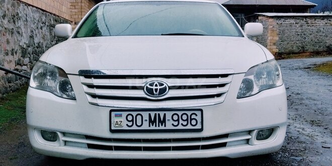 Toyota Avalon 2007, 200,000 km - 3.5 l - Qax