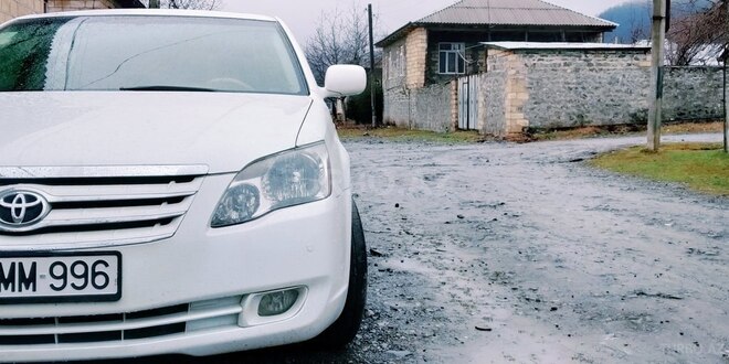 Toyota Avalon 2007, 200,000 km - 3.5 l - Qax