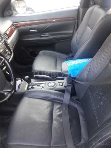 Mitsubishi Outlander 2014, 156,000 km - 2.4 l - Bakı