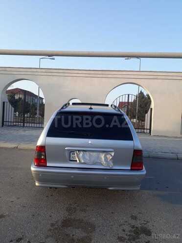 Mercedes C 200 1998, 300,000 km - 2.0 l - Bakı
