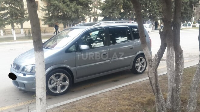 Opel Zafira 2005, 145,000 km - 2.2 l - Sumqayıt
