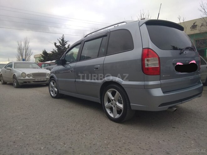 Opel Zafira 2005, 145,000 km - 2.2 l - Sumqayıt